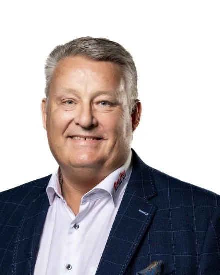 John, Dan Ren Service